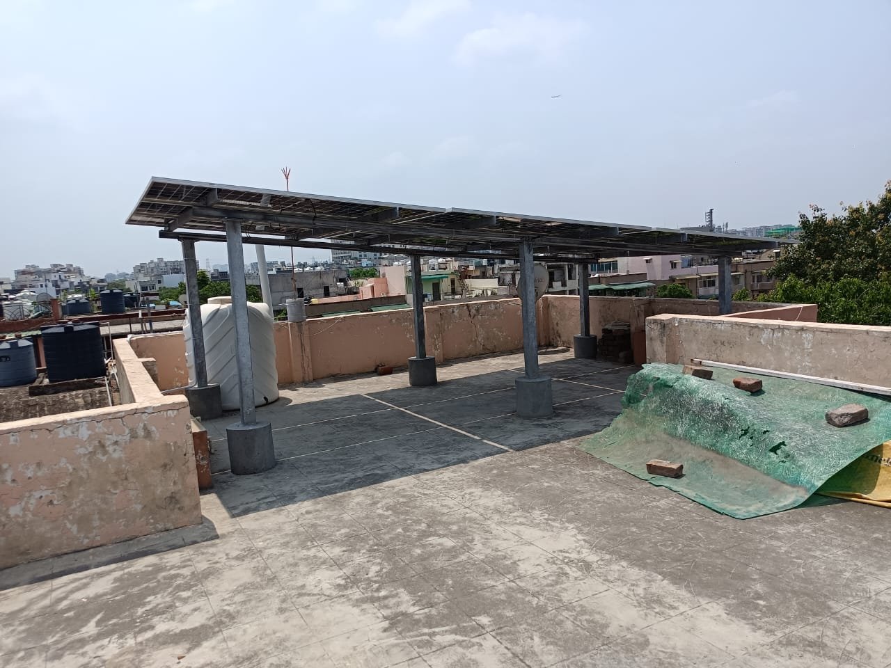 Metro View Apartment